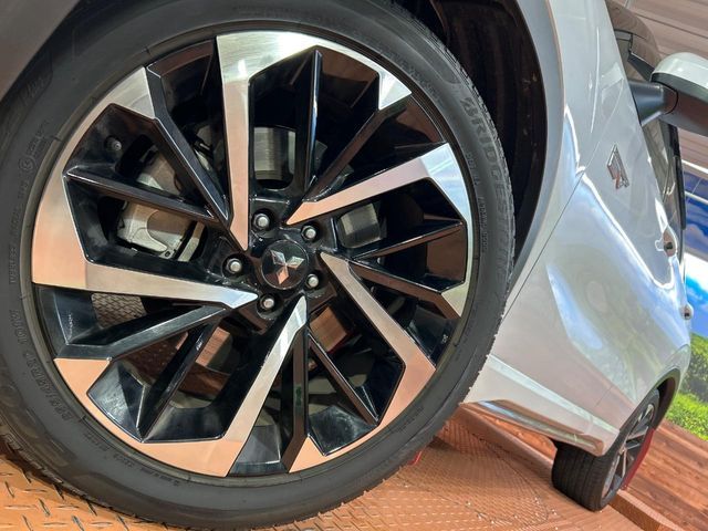 MITSUBISHI OUTLANDER PHEV 2024 Image 31