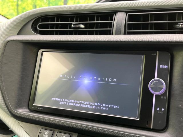 TOYOTA AQUA 2013 Image 31