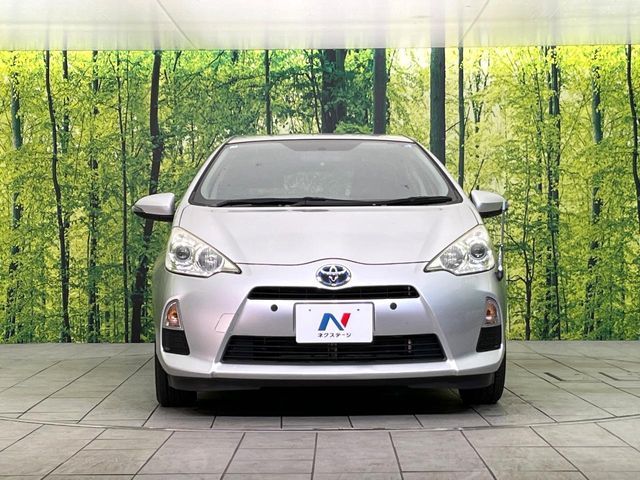 TOYOTA AQUA 2013 Image 31