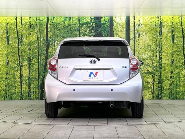 TOYOTA AQUA 2013 Image 31