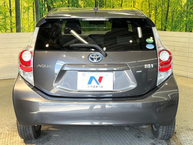 TOYOTA AQUA 2014 Image 31