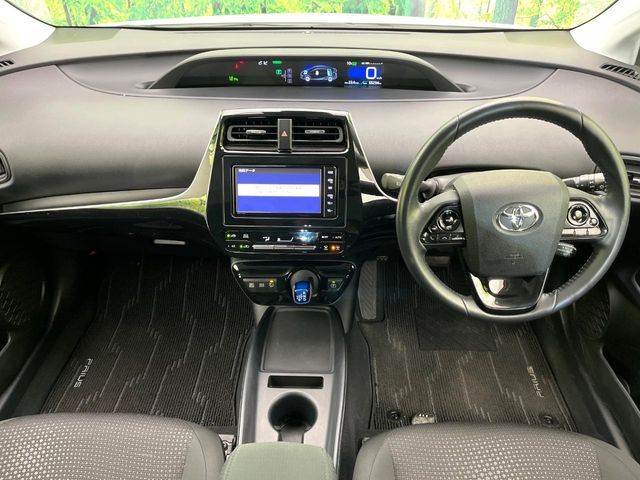 TOYOTA PRIUS 2019 Image 31