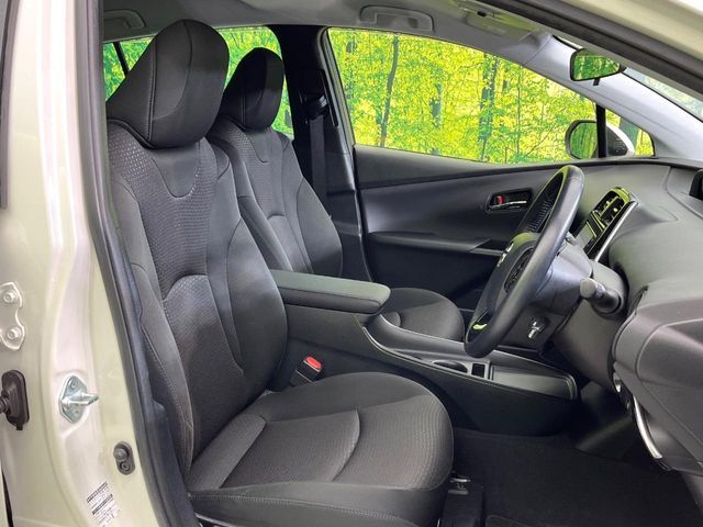 TOYOTA PRIUS 2019 Image 31