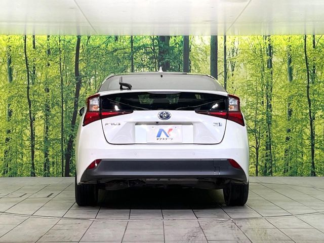 TOYOTA PRIUS 2019 Image 31