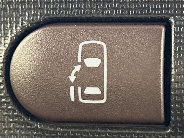 TOYOTA SPADE 2015 Image 31