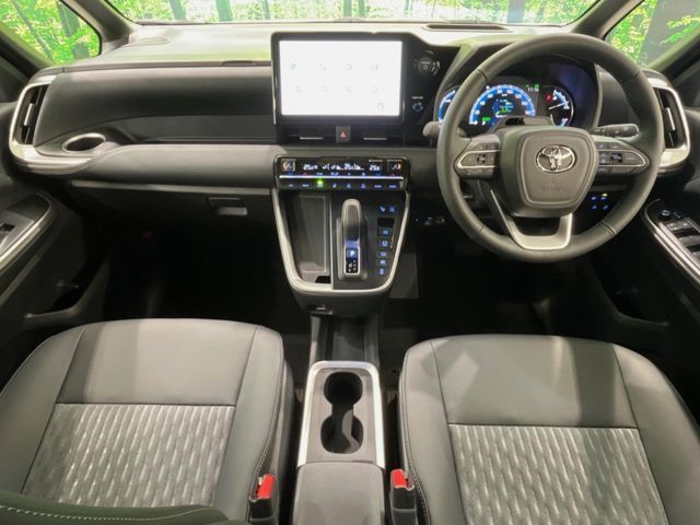 TOYOTA NOAH HYBRID 2026 Image 31