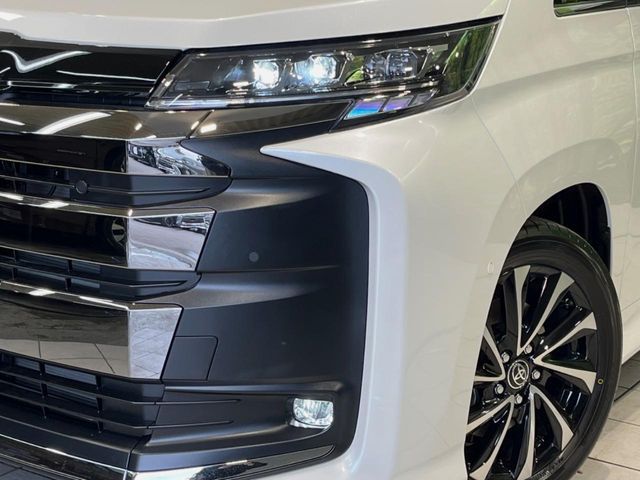 TOYOTA NOAH HYBRID 2026 Image 31