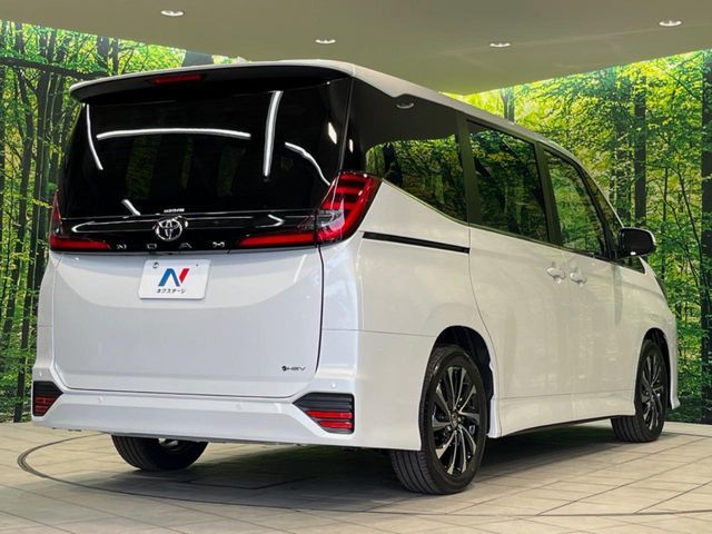 TOYOTA NOAH HYBRID 2026 Image 31