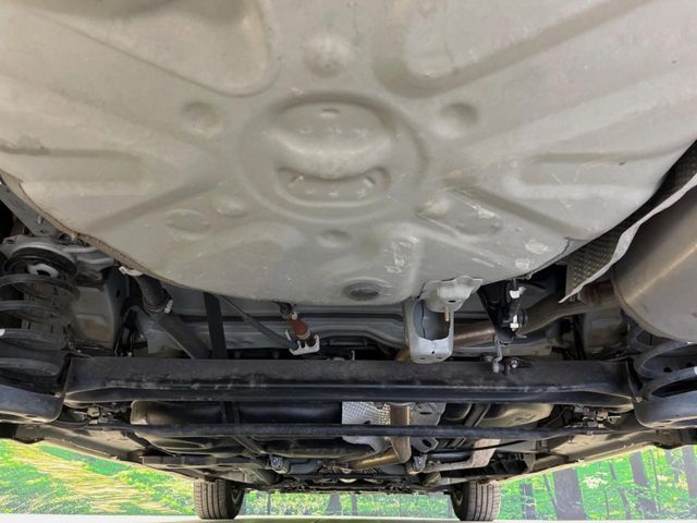 TOYOTA PRIUS ALPHA 2015 Image 31