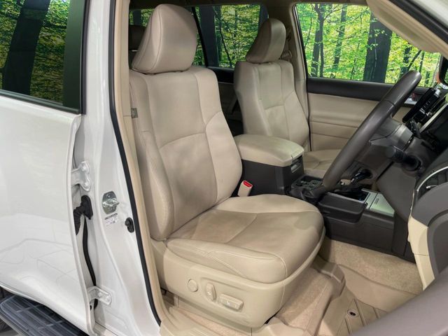 TOYOTA LANDCRUISER PRADO 2023 Image 31