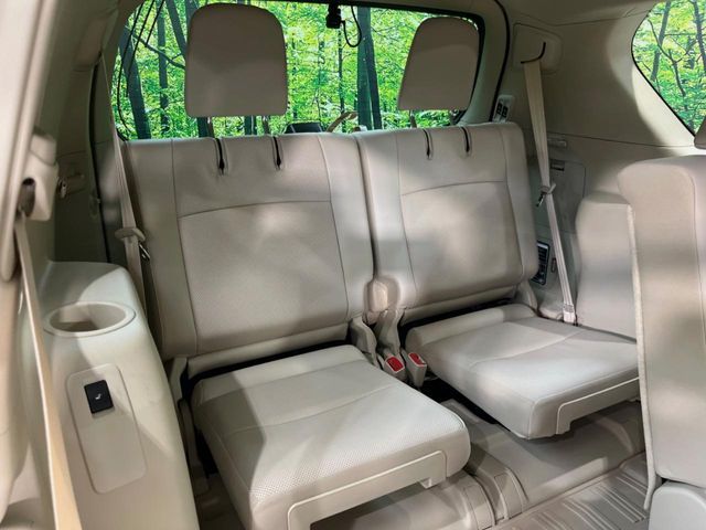 TOYOTA LANDCRUISER PRADO 2023 Image 31