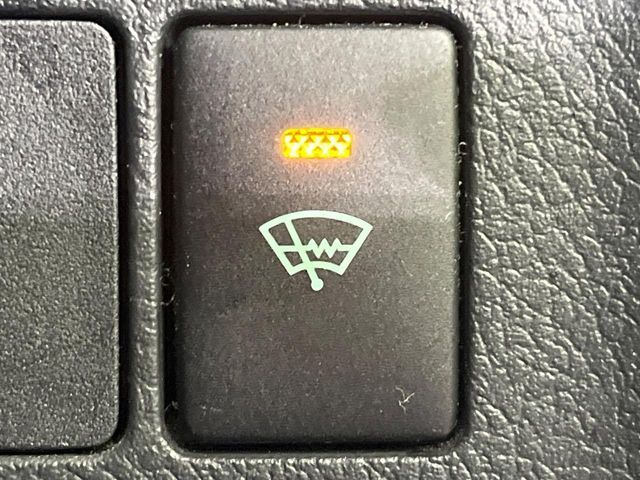 TOYOTA MARK X 2013 Image 31