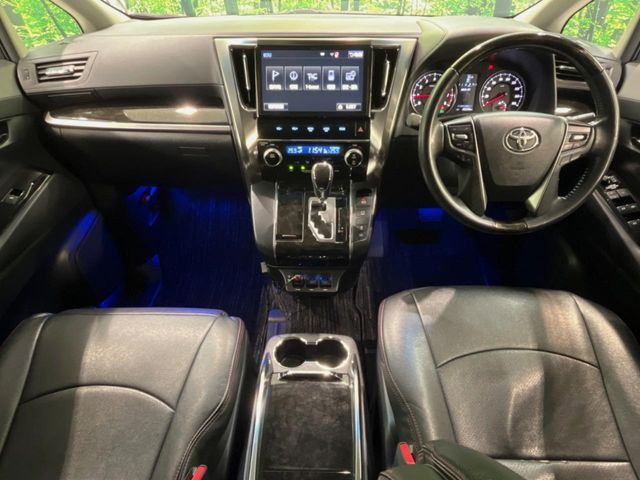 TOYOTA VELLFIRE 2017 Image 31