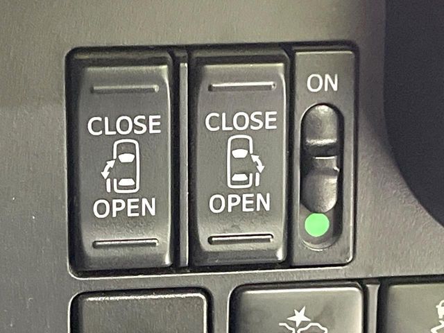 TOYOTA ROOMY 2017 Image 31