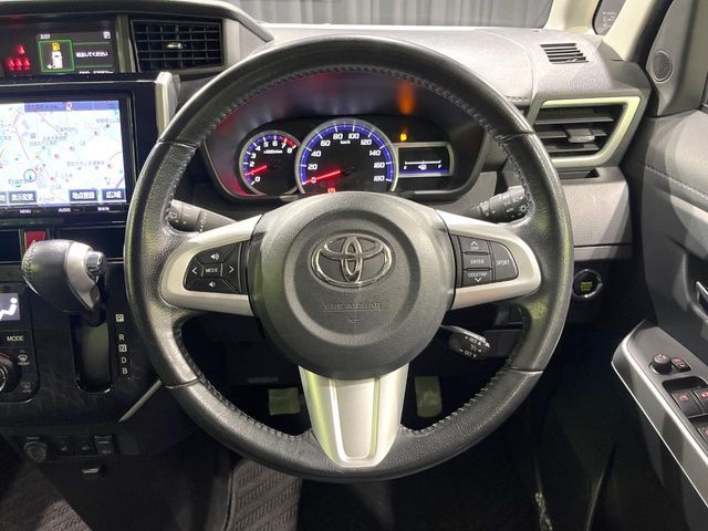 TOYOTA ROOMY 2017 Image 31