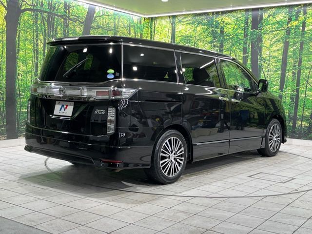 NISSAN ELGRAND 2019 Image 31