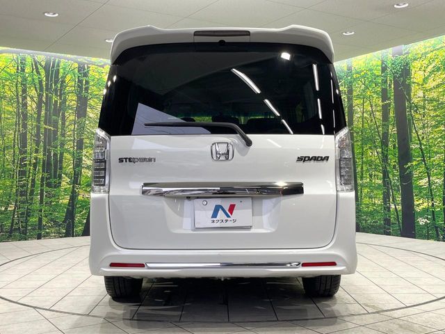 HONDA STEPWAGON SPADA 2013 Image 31