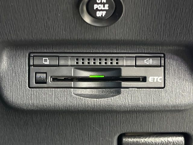 TOYOTA PRIUS 2013 Image 31