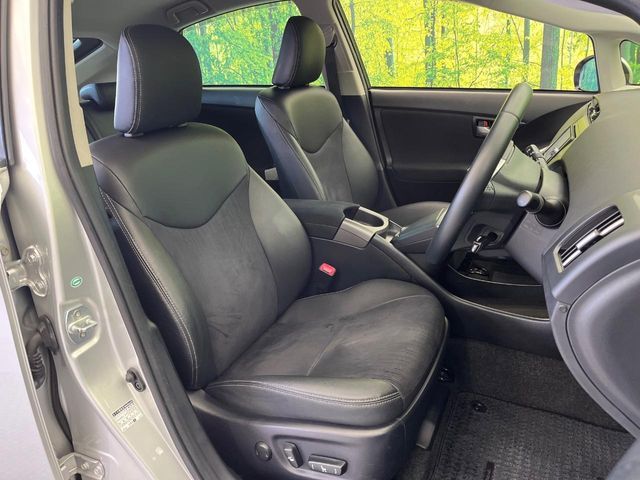 TOYOTA PRIUS 2013 Image 31