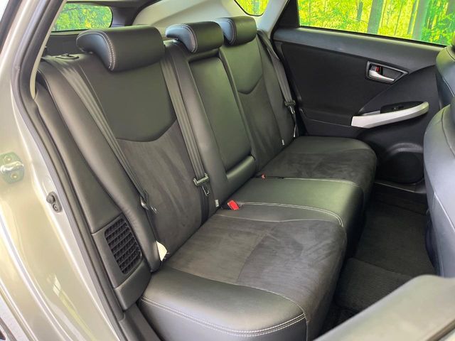 TOYOTA PRIUS 2013 Image 31