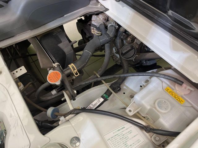 DAIHATSU HIJET TRUCK 4WD 2012 Image 31