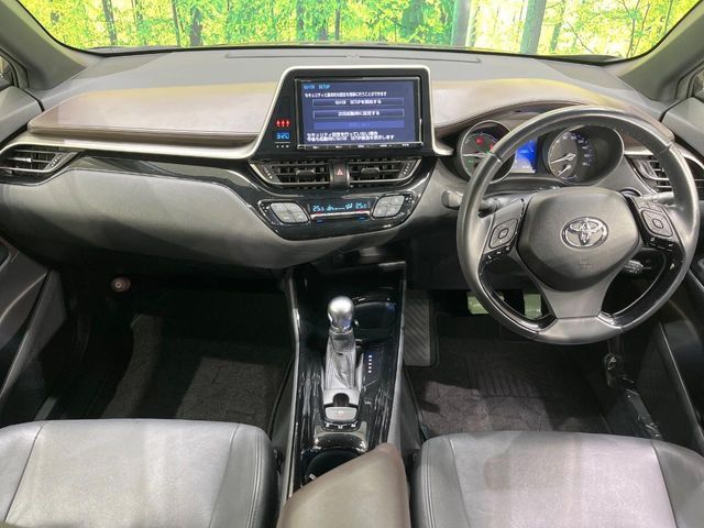 TOYOTA C-HR 2016 Image 31