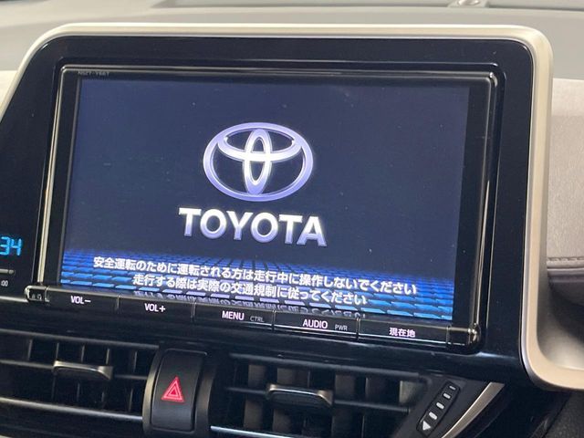 TOYOTA C-HR 2016 Image 31