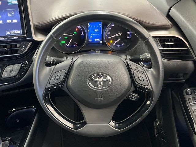 TOYOTA C-HR 2016 Image 31