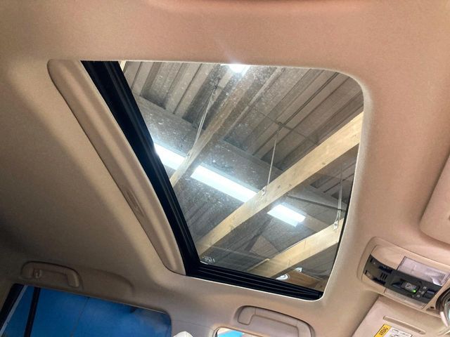 TOYOTA LANDCRUISER PRADO 2023 Image 31