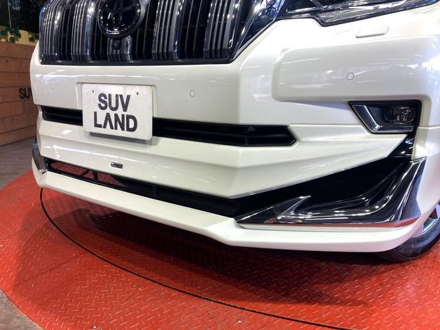 TOYOTA LANDCRUISER PRADO 2023 Image 31