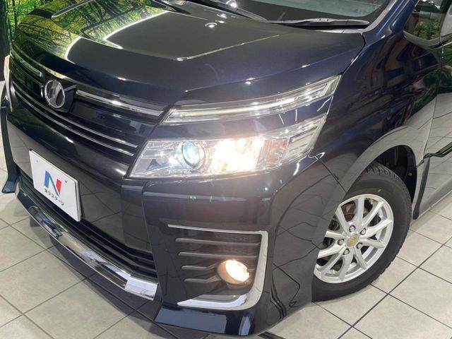 TOYOTA VOXY 4WD 2015 Image 31