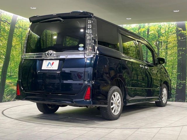 TOYOTA VOXY 4WD 2015 Image 31