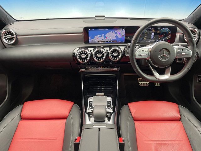 MERCEDES BENZ MERCEDES AMG ACLASS 2020 Image 31