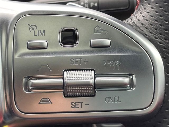 MERCEDES BENZ MERCEDES AMG ACLASS 2020 Image 31