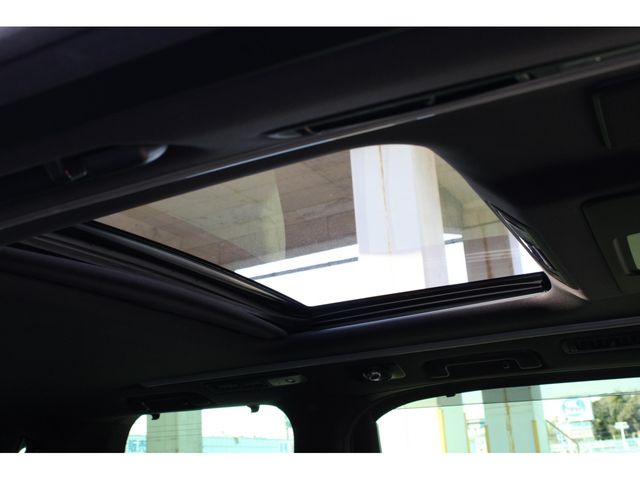 TOYOTA ALPHARD HYBRID 4WD 2019 Image 31