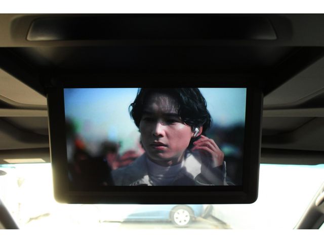 TOYOTA ALPHARD HYBRID 4WD 2019 Image 31