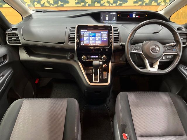 NISSAN SERENA  S-HYBRID 2017 Image 31