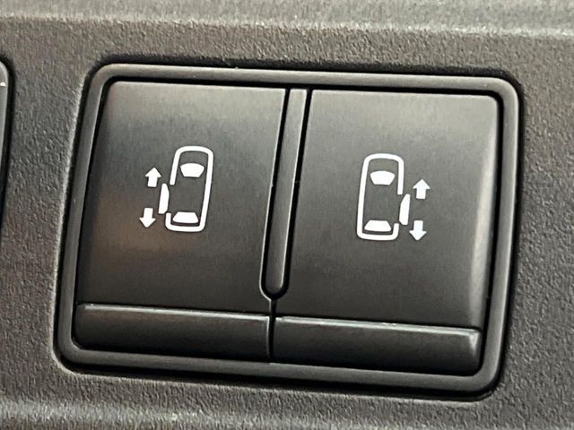 NISSAN SERENA  S-HYBRID 2017 Image 31