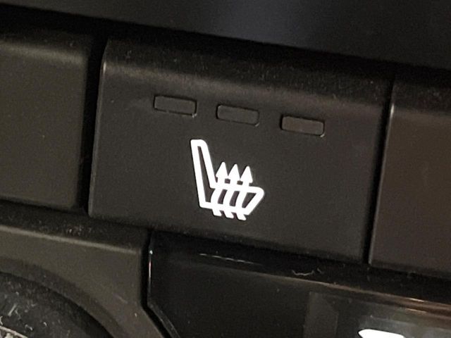 MAZDA CX-8 2023 Image 31