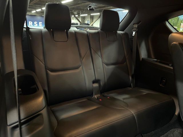 MAZDA CX-8 2023 Image 31