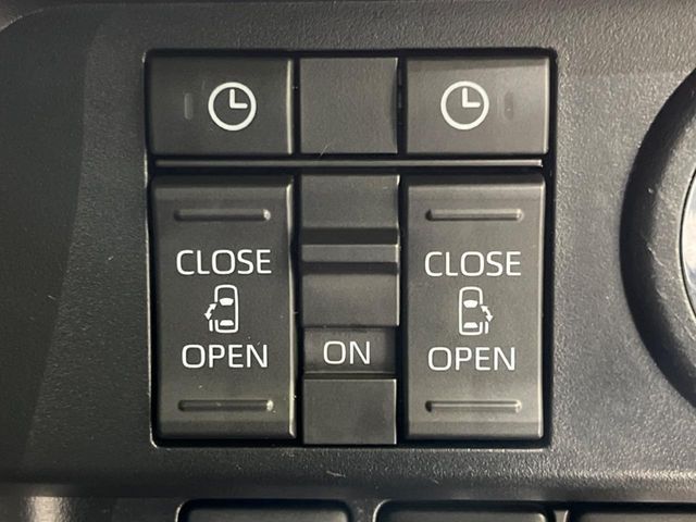 TOYOTA ROOMY 4WD 2020 Image 31