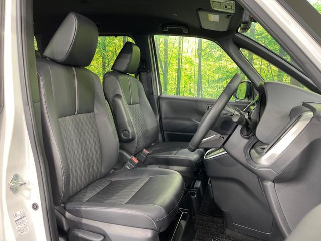 TOYOTA NOAH 2023 Image 31