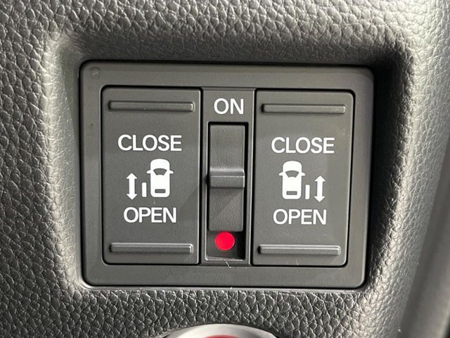 HONDA N BOX CUSTOM 2017 Image 31