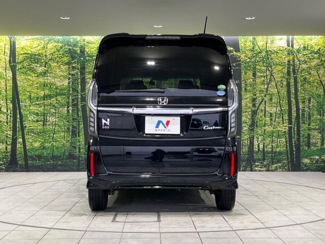 HONDA N BOX CUSTOM 2017 Image 31