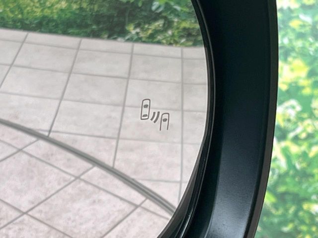 TOYOTA LANDCRUISER PRADO 2023 Image 31