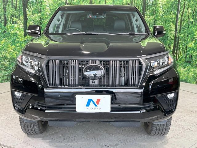 TOYOTA LANDCRUISER PRADO 2023 Image 31