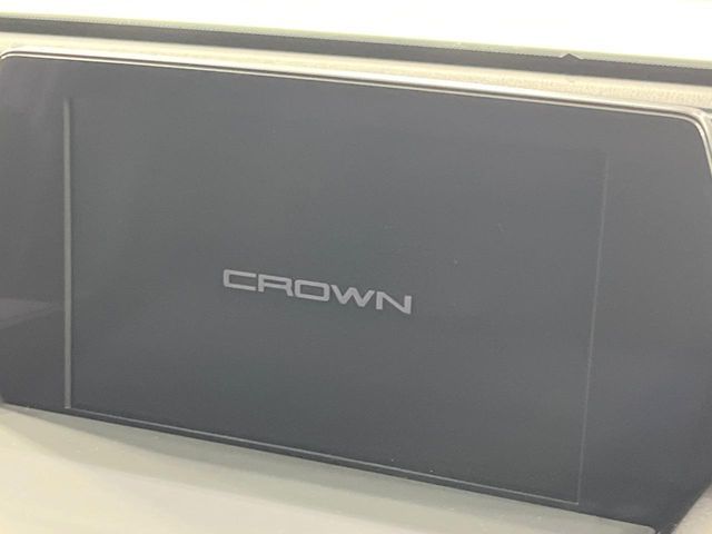 TOYOTA CROWN SEDAN HYBRID 2018 Image 31