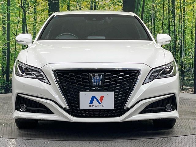 TOYOTA CROWN SEDAN HYBRID 2018 Image 31