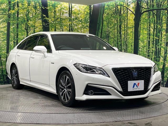 TOYOTA CROWN SEDAN HYBRID 2018 Image 31