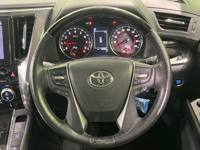 TOYOTA ALPHARD 2023 Image 31